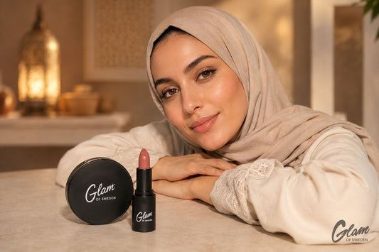 Femme marocaine au maquillage naturel et lumineux pour le Ramadan — Glam of Sweden Maroc