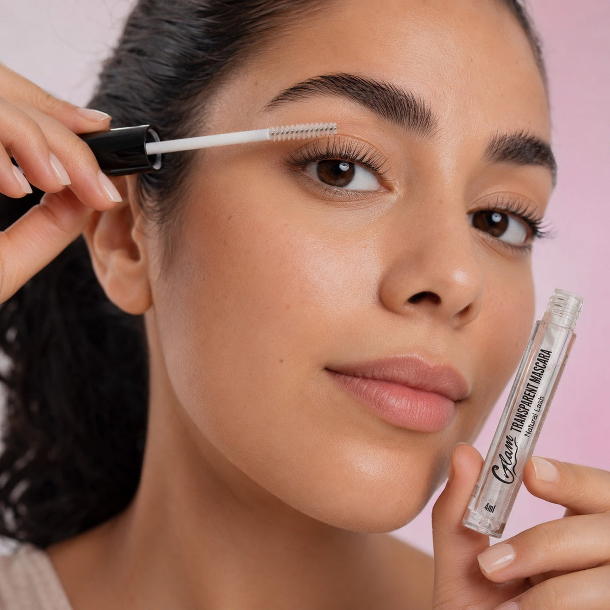 Mascara Transparent — Situation