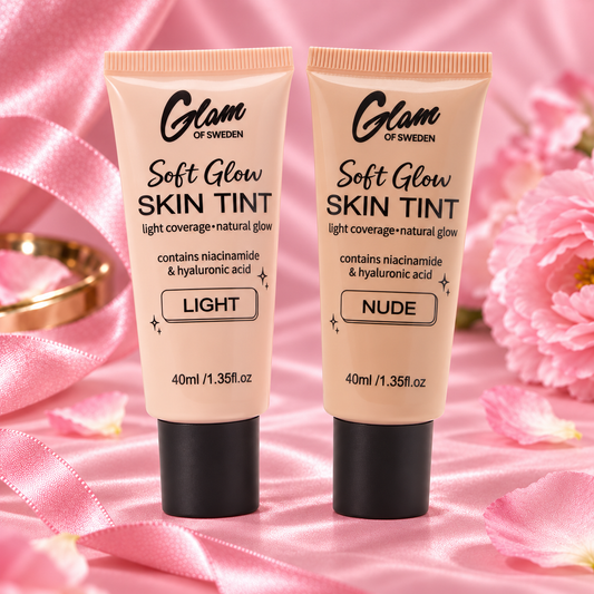 Voile de teint Soft Glow Glam of Sweden, teintes Light et Nude sur fond rose